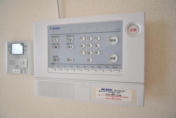 �y�Z�L�����e�B�z�@���������ʎ���