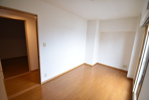 �y�Q���z�@�������ʎ�