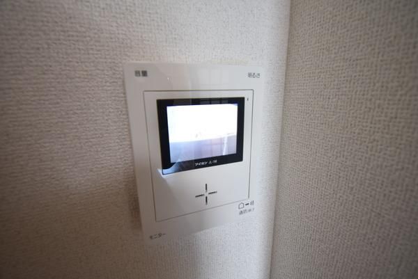 �y�Z�L�����e�B�z�@���������ʎ���