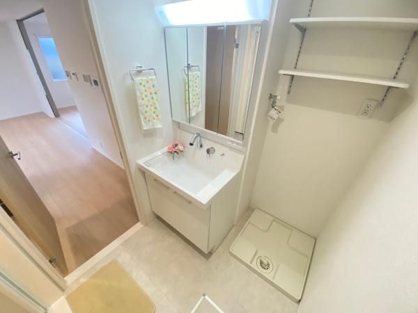 �y���ʏ��z�@