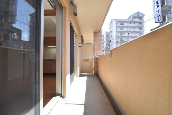 �y�o���R�j�[�z�@