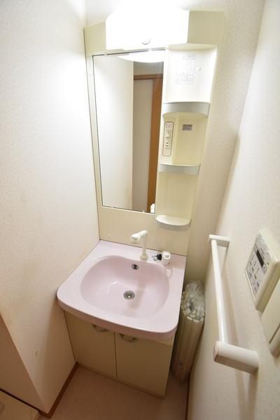 �y���ʏ��z�@