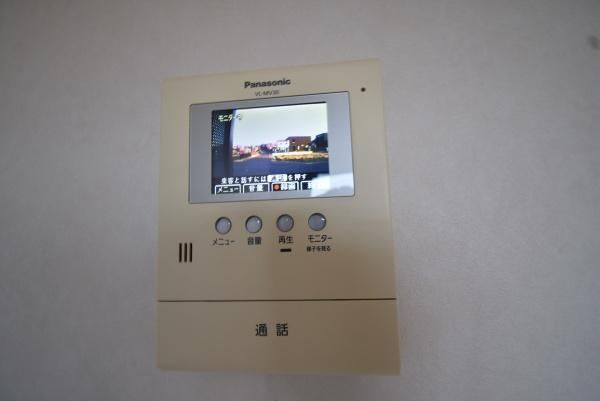 �y�Z�L�����e�B�z�@���d�l�ʐ^