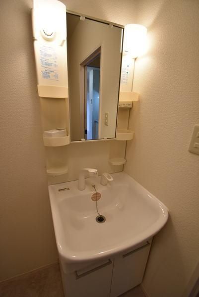 �y���ʏ��z�@