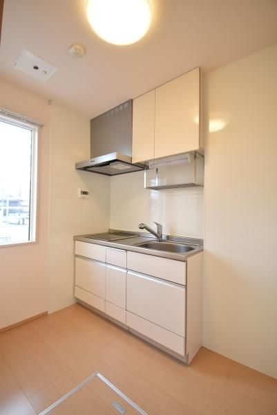 �y�L�b�`���z�@