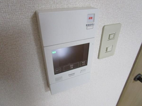 �y�Z�L�����e�B�z�@���������ʎ���