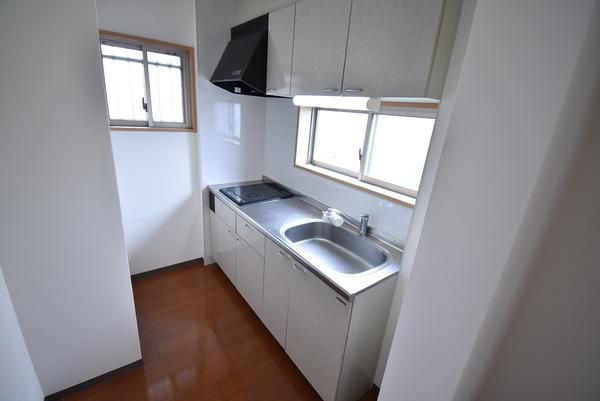 �y�L�b�`���z�@