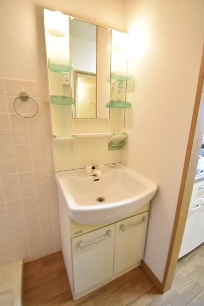 �y���ʏ��z�@