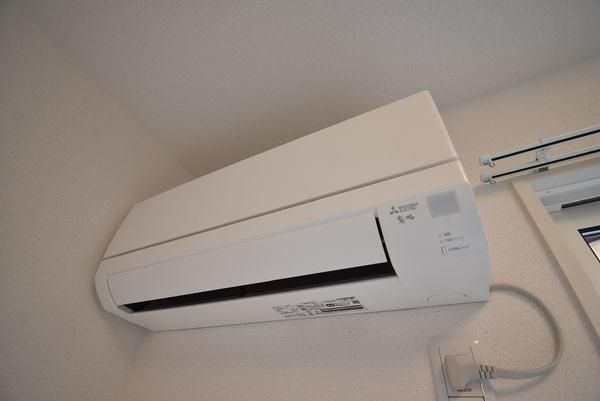 �y���̑��ݔ��z�@