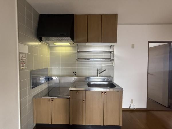 �y�L�b�`���z�@