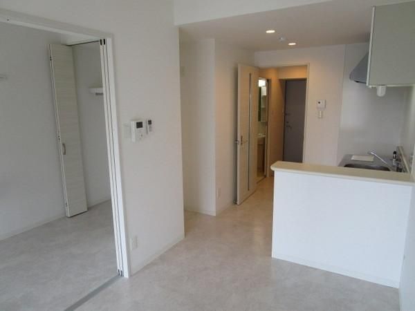 �y�����E���r���O�z�@���������ʎ���