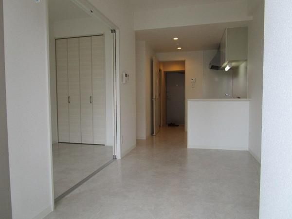 �y�����E���r���O�z�@���������ʎ���