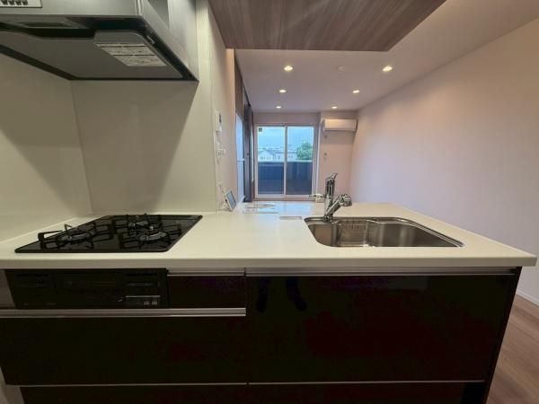 �y�L�b�`���z�@