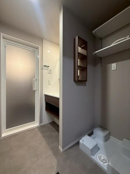 �y���ʏ��z�@