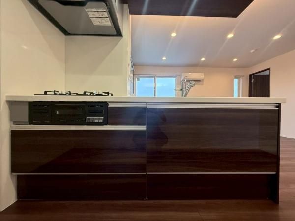 �y�L�b�`���z�@