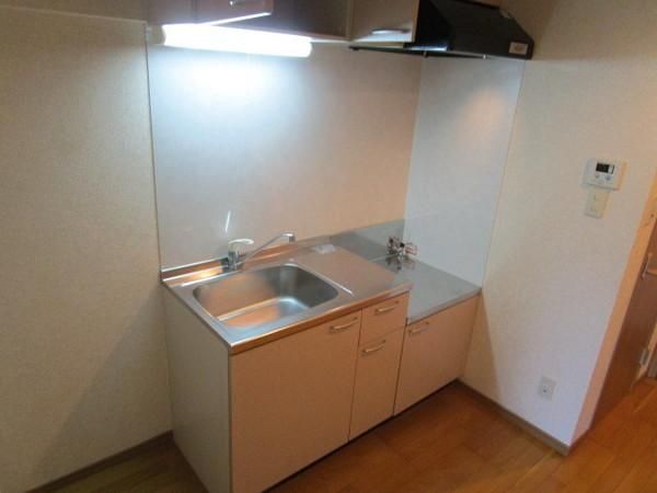 �y�L�b�`���z�@