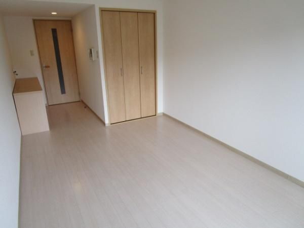 �y�����E���r���O�z�@���d�l�ʐ^