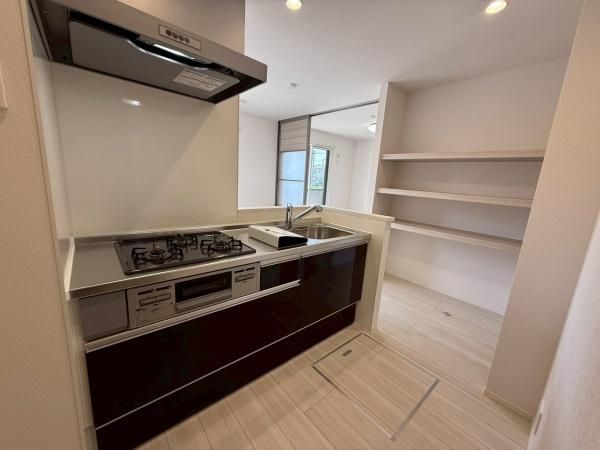 �y�L�b�`���z�@