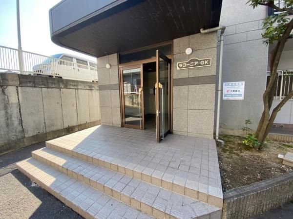 �y�G���g�����X�z�@