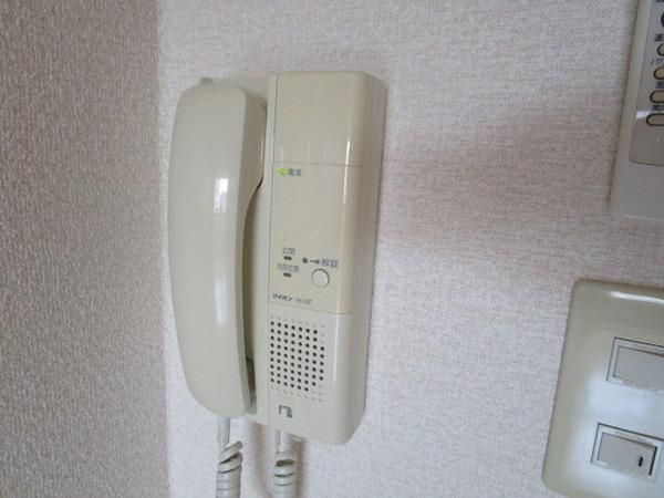 �y�Z�L�����e�B�z�@���d�l�ʐ^