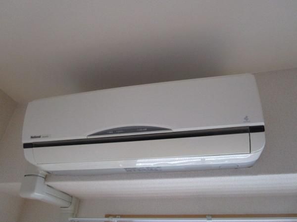 �y���̑��ݔ��z�@���d�l�ʐ^