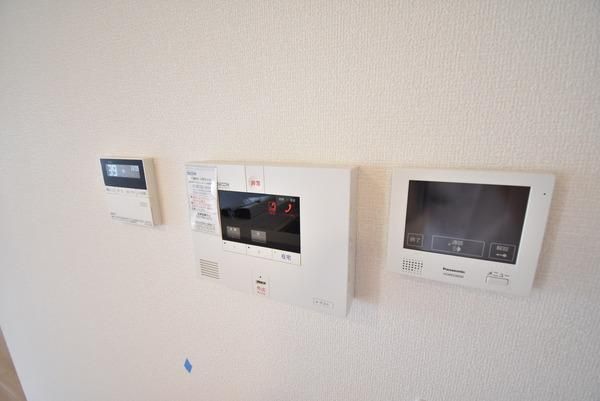 �y�Z�L�����e�B�z�@���d�l�ʐ^