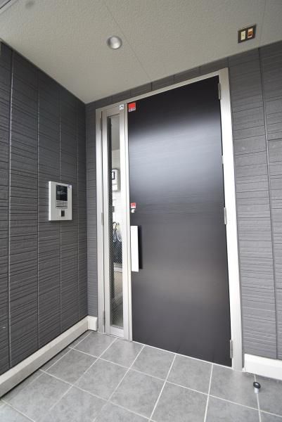 �y�G���g�����X�z�@