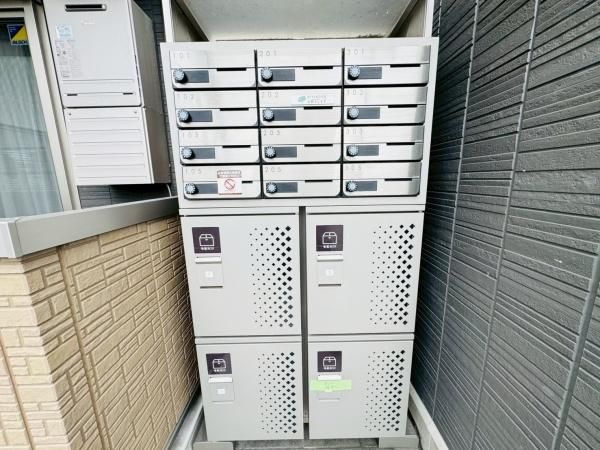 �y�G���g�����X�z�@