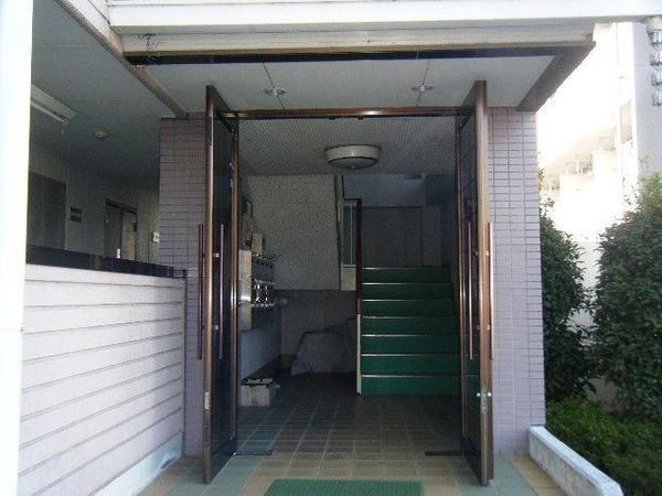 �y�G���g�����X�z�@