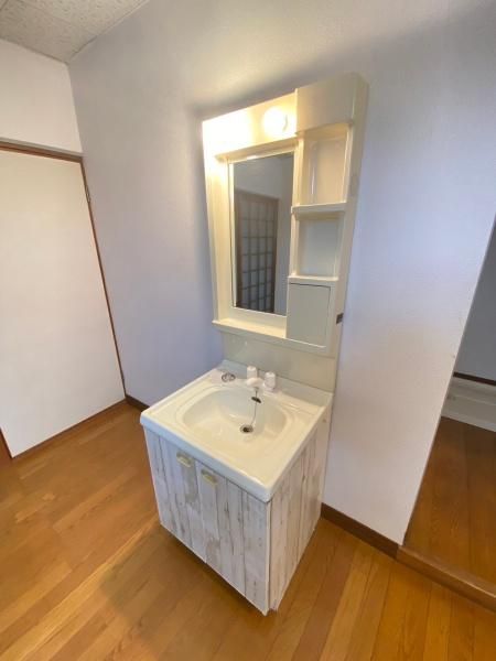 �y���ʏ��z�@