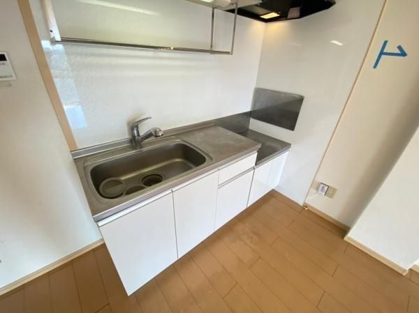 �y�L�b�`���z�@�������ʎ�