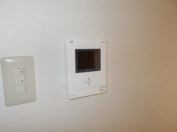 �y�Z�L�����e�B�z�@�������ʎ�