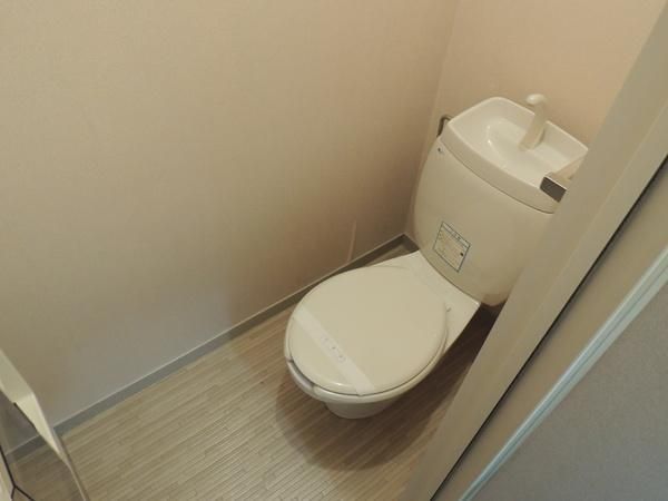 �y�g�C���z�@