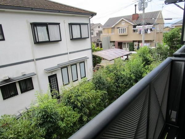 �y���]�z�@