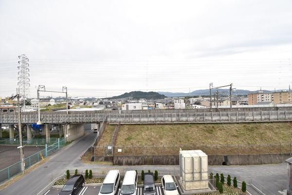 �y���]�z�@���������ʎ���