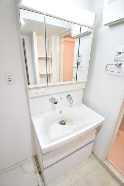 �y���ʏ��z�@