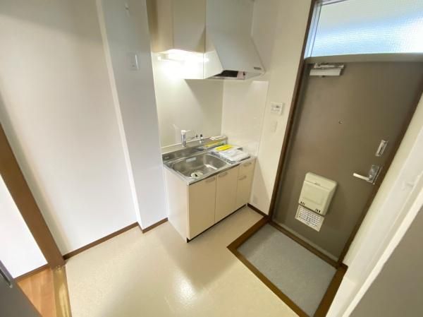 �y�L�b�`���z�@