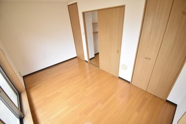 �y���̑������E�X�y�[�X�z�@���]�^�C�v�ɂȂ�܂�
