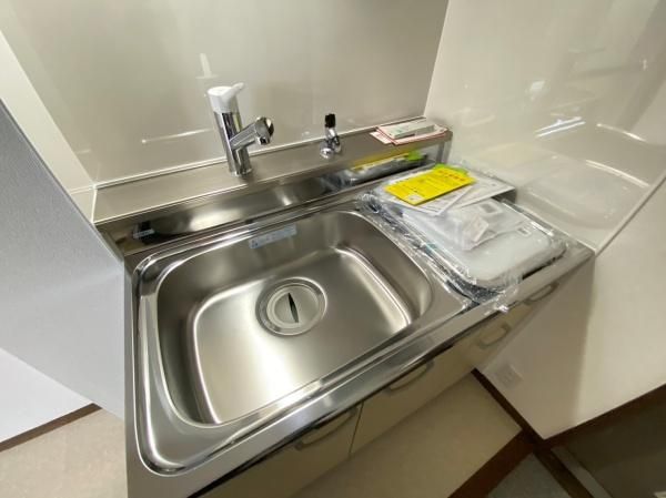 �y�L�b�`���z�@