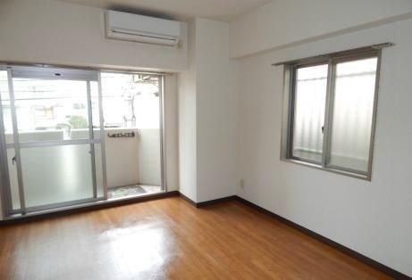 �y�����E���r���O�z�@���������ʎ���