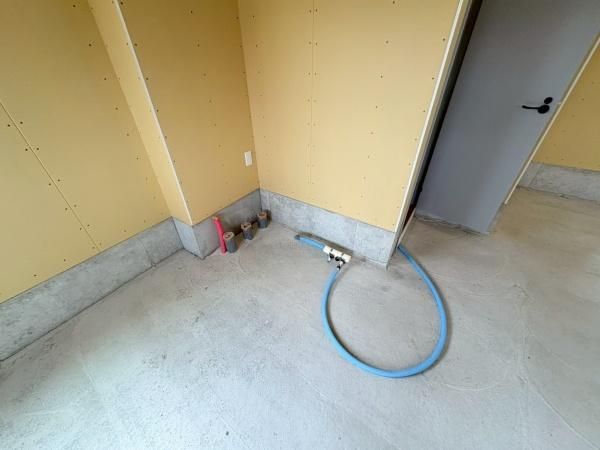 �y���̑��ݔ��z�@