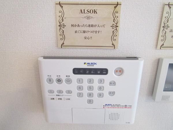 �y�Z�L�����e�B�z�@�������ʎ�