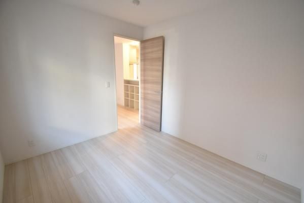 �y���̑������E�X�y�[�X�z�@