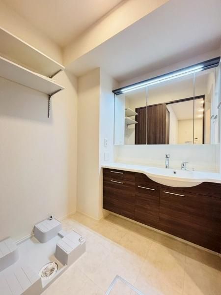 �y���ʏ��z�@