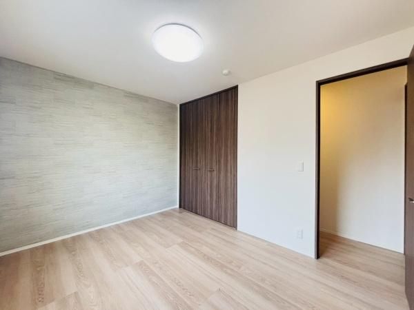 �y�Q���z�@