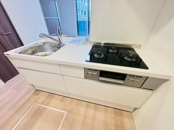 �y�L�b�`���z�@