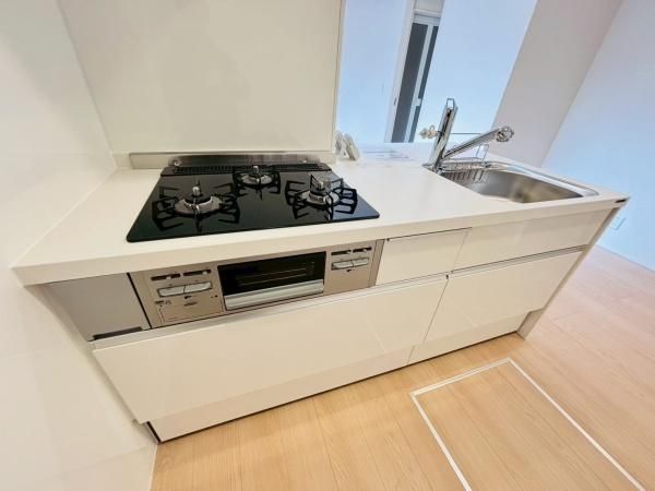 �y�L�b�`���z�@