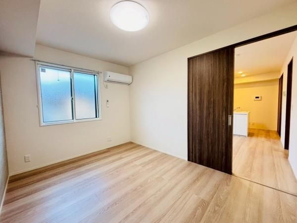 �y���̑������E�X�y�[�X�z�@