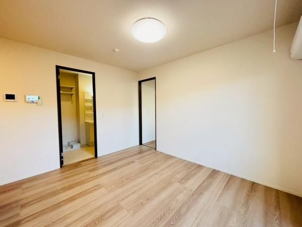 �y���̑������E�X�y�[�X�z�@