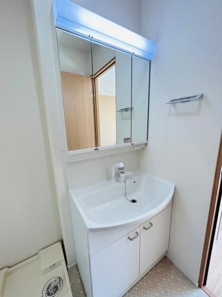 �y���ʏ��z�@